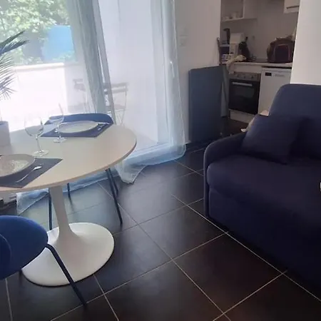 Cocon Moderne Avec Terrasse Nancy